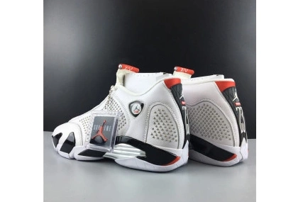 - 14 S RETRO JORDAN - AIR BV7630-106 AIR JORDAN  1127